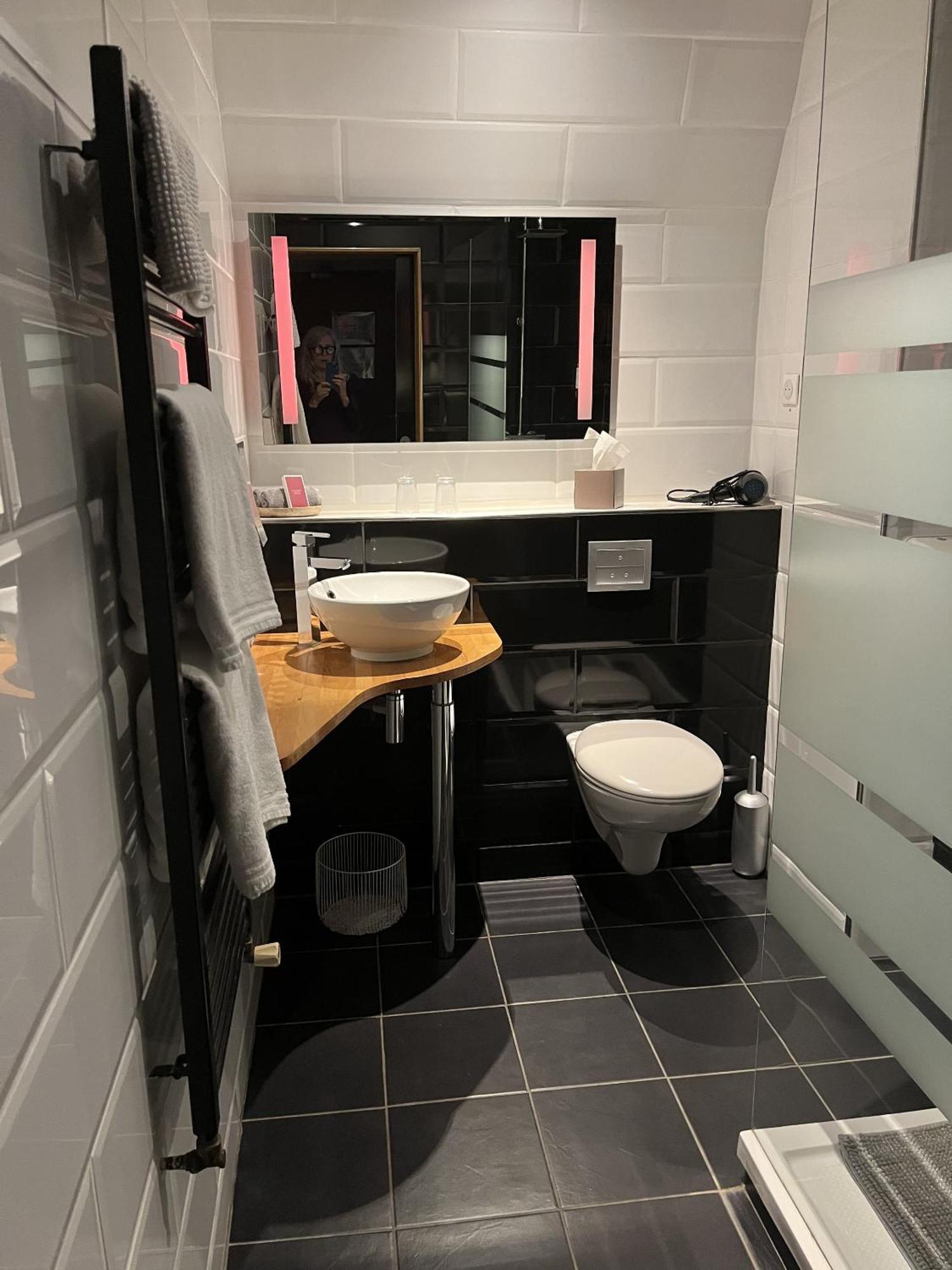 Hotel Le Terminus Tournus Habitación foto