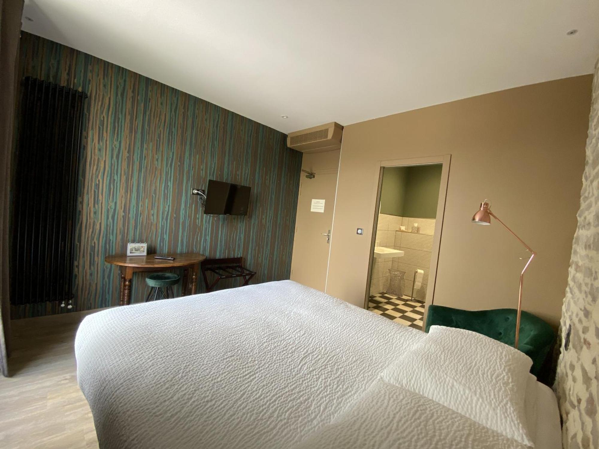 Hotel Le Terminus Tournus Exterior foto
