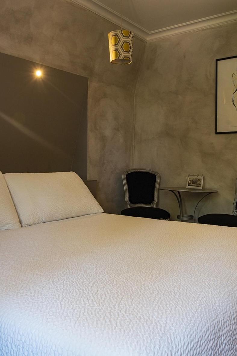 Hotel Le Terminus Tournus Habitación foto